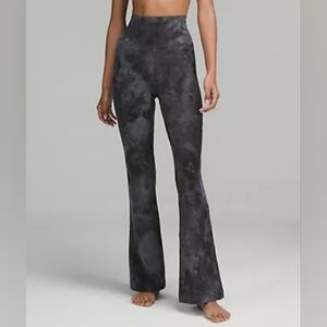 Groove Super-high rise flared pants